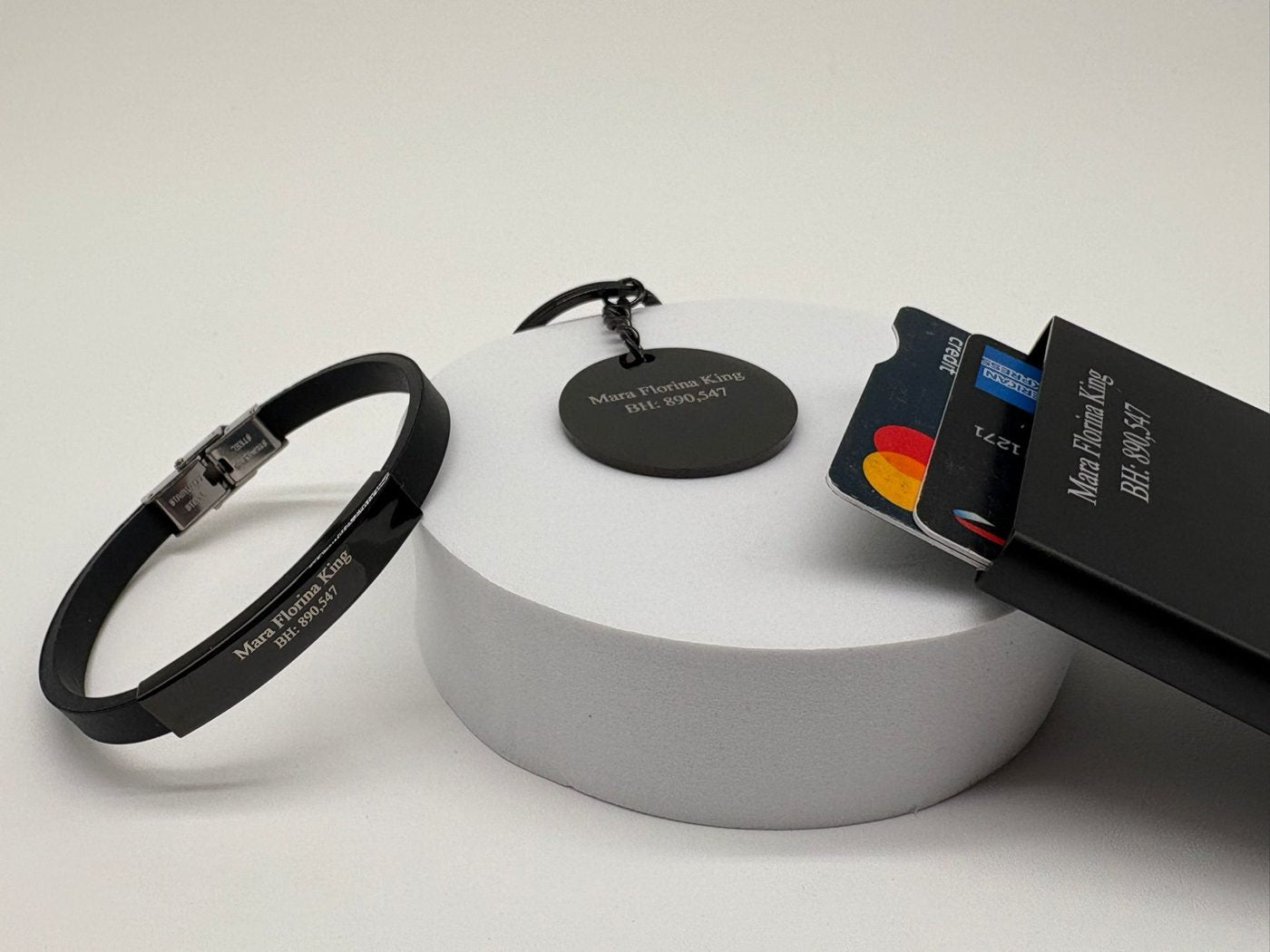Hodltag Bitcoin gift set for him or her, a crypto gift that is Bitcoin only