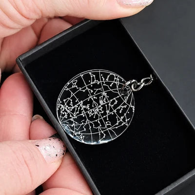 Signature & Keepsake gift set with engraved star map keychain